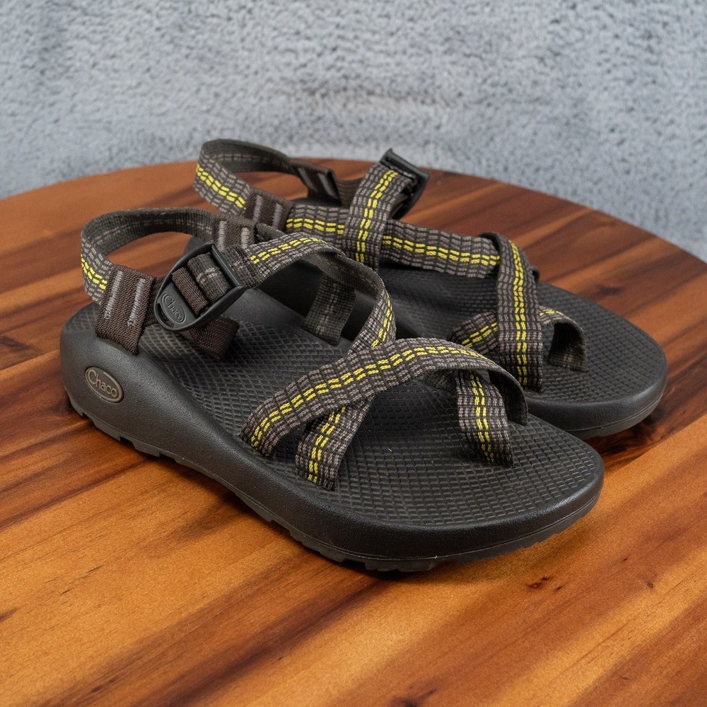 Chaco Z/2 Classic Sandals Mens Size 7 Toe Loop Green Yellow Hiking Shoes